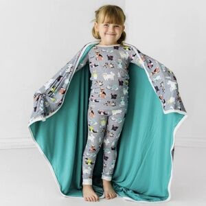 Little Sleepies Cozy Cats Large Cloud Blanket